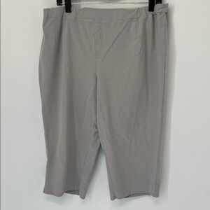 Eileen Fisher Light Gray capri cropped Pants 2X